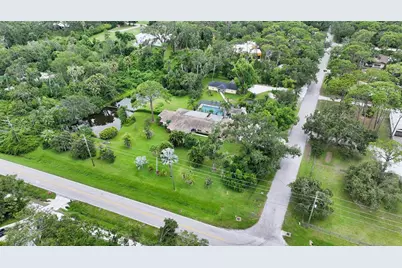 3012 Desoto Road, Sarasota, FL 34234 - Photo 3