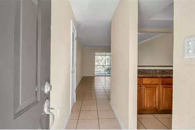 960 La Costa Circle #2, Sarasota, FL 34237 - Photo 3