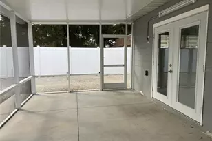 1742 8th St, Sarasota, FL 34236 - Photo 15