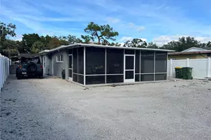 1742 8th St, Sarasota, FL 34236 - Photo 19