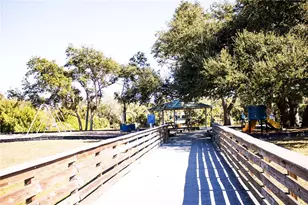 901 S Lockwood Ridge Rd, Sarasota, FL 34237 - Photo 29