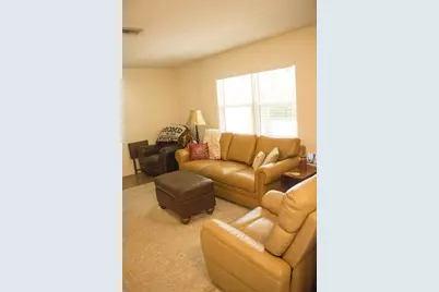 901 S Lockwood Ridge Road, Sarasota, FL 34237 - Photo 3