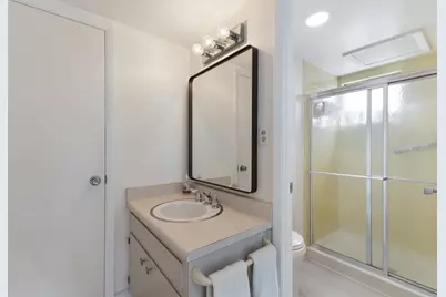 5200 Gulf Drive #408, Holmes Beach, FL 34217 - Photo 25