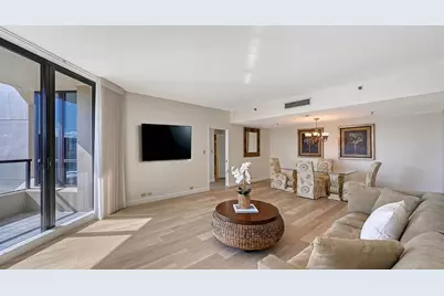 1211 Gulf Of Mexico Drive #206, Longboat Key, FL 34228 - Photo 11