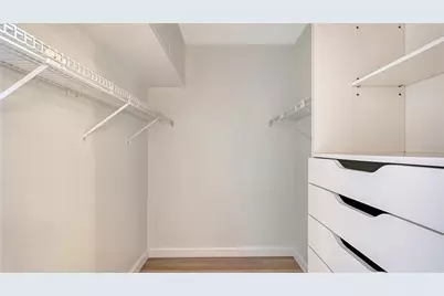 1211 Gulf Of Mexico Drive #206, Longboat Key, FL 34228 - Photo 21