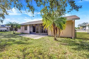 5646 29th St Cir E, Bradenton, FL 34203 - Photo 11