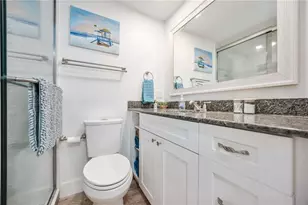 1166 W Peppertree Dr, Sarasota, FL 34242 - Photo 27