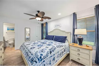 1166 W Peppertree Drive #112D, Sarasota, FL 34242 - Photo 33