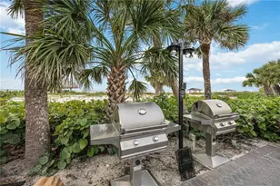 1166 W Peppertree Dr, Sarasota, FL 34242 - Photo 47