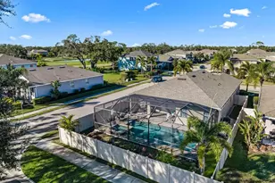 7893 Peaceful Par Dr, Sarasota, FL 34241 - Photo 41