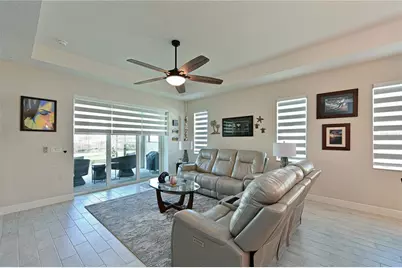 209 Okeeffe Circle, Bradenton, FL 34212 - Photo 11