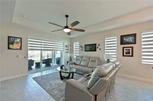 209 O'keeffe Cir, Bradenton, FL 34212 - Photo 11