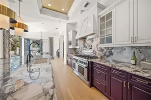 1451 Rebecca Ln, Sarasota, FL 34231 - Photo 15