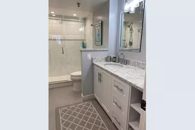 2675 Gulf Of Mexico Drive #302, Longboat Key, FL 34228 - Photo 13