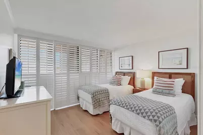 5300 Ocean Boulevard #202, Sarasota, FL 34242 - Photo 23
