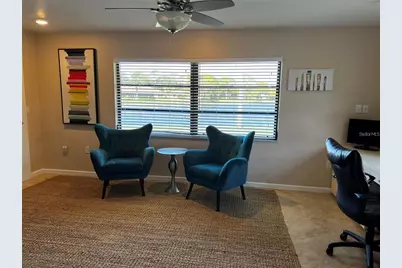 5581 Golf Pointe Drive, Sarasota, FL 34243 - Photo 17