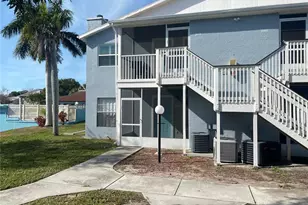 3813 59th Ave W, Bradenton, FL 34210 - Photo 1