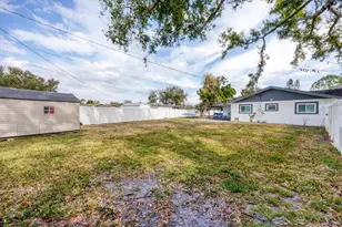 322 Linden Dr, Ellenton, FL 34222 - Photo 11