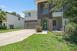 2587 Temple St, Sarasota, FL 34239 - Photo 47