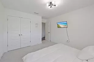 2587 Temple St, Sarasota, FL 34239 - Photo 37