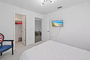 2587 Temple St, Sarasota, FL 34239 - Photo 41