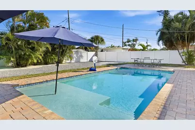 403 61st Street NW, Bradenton, FL 34209 - Photo 3