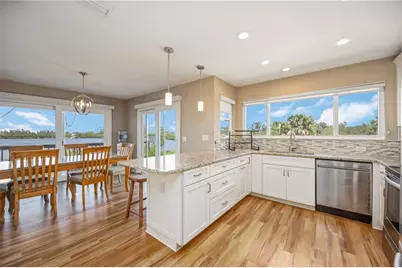 1470 Bayshore Drive, Terra Ceia, FL 34250 - Photo 21