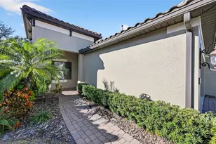 6342 Positano Ct, Sarasota, FL 34243 - Photo 3
