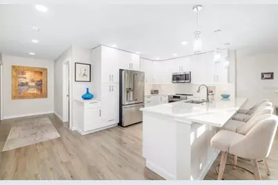 5247 Carmilfra Drive, Sarasota, FL 34231 - Photo 9