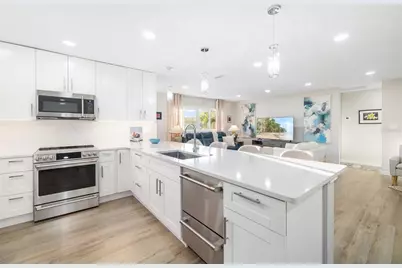 5247 Carmilfra Drive, Sarasota, FL 34231 - Photo 11