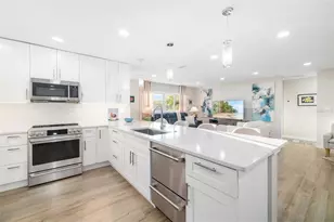 5247 Carmilfra Dr, Sarasota, FL 34231 - Photo 11