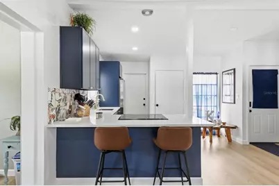 4643 Brooksdale Drive, Sarasota, FL 34232 - Photo 9