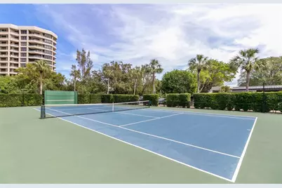 1145 Gulf Of Mexico Drive #401, Longboat Key, FL 34228 - Photo 41