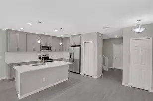 5634 Tripoli Dr, Palmetto, FL 34221 - Photo 9