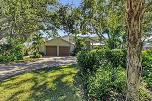 1211 62nd St NW, Bradenton, FL 34209 - Photo 5