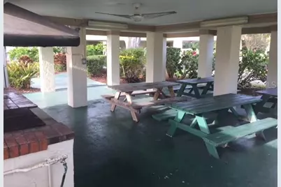 8162 Terrace Garden Drive N #204, Saint Petersburg, FL 33709 - Photo 43