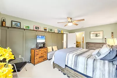 8162 Terrace Garden Drive N #204, Saint Petersburg, FL 33709 - Photo 25