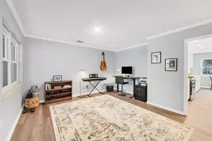 8162 Terrace Garden Dr N, Saint Petersburg, FL 33709 - Photo 7