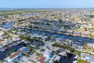 12304 Boat Shell Dr, Matlacha Isles, FL 33991 - Photo 37