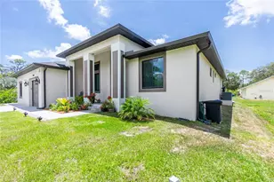 11960 De Leon Dr, North Port, FL 34287 - Photo 5