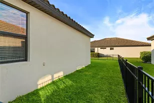 15949 Clear Skies Pl, Bradenton, FL 34211 - Photo 9