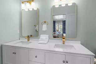 26 Seaside Ct, Holmes Beach, FL 34217 - Photo 19