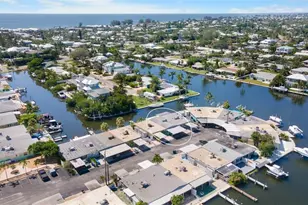 26 Seaside Ct, Holmes Beach, FL 34217 - Photo 39