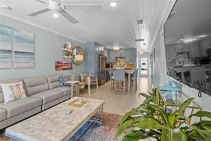 26 Seaside Ct, Holmes Beach, FL 34217 - Photo 15