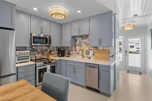 26 Seaside Ct, Holmes Beach, FL 34217 - Photo 7