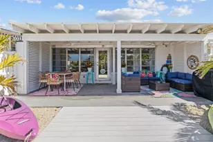 26 Seaside Ct, Holmes Beach, FL 34217 - Photo 31