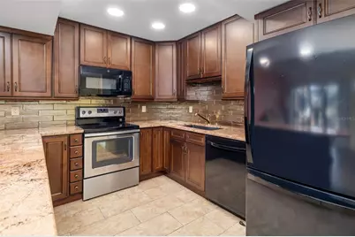 425 30th Avenue W #C112, Bradenton, FL 34205 - Photo 5