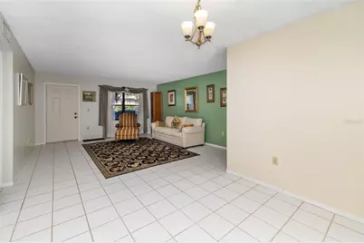 425 30th Avenue W #C112, Bradenton, FL 34205 - Photo 9