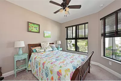 8023 Sandstar Way, Sarasota, FL 34240 - Photo 9