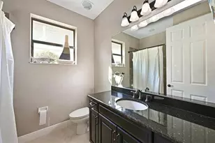 8023 Sandstar Wy, Sarasota, FL 34240 - Photo 15